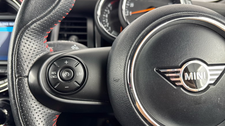 MINI Hatchback 1.5 Cooper Sport II 3dr Petrol Hatchback